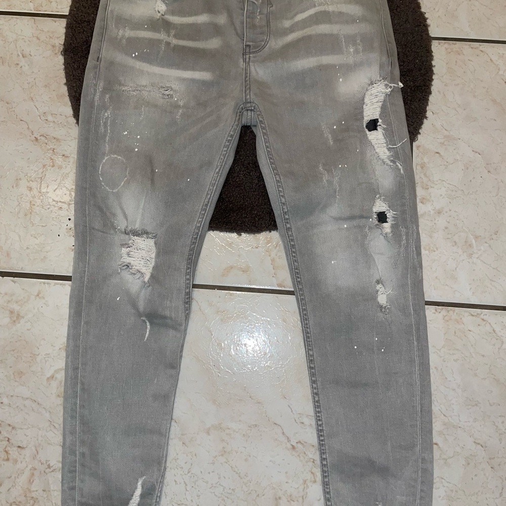 Tapered Skinny Jeans